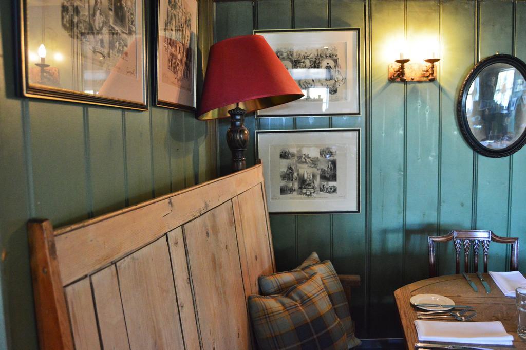 The Anchor Inn Lower Froyle Ngoại thất bức ảnh